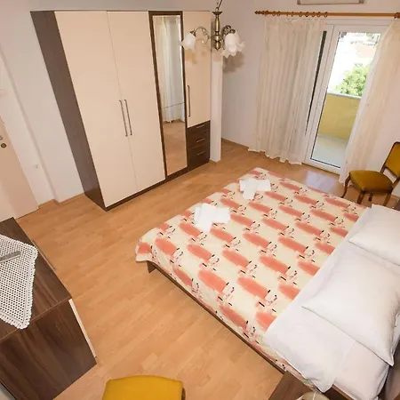 Marieta Apartment Makarska