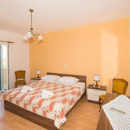 Marieta Apartment *