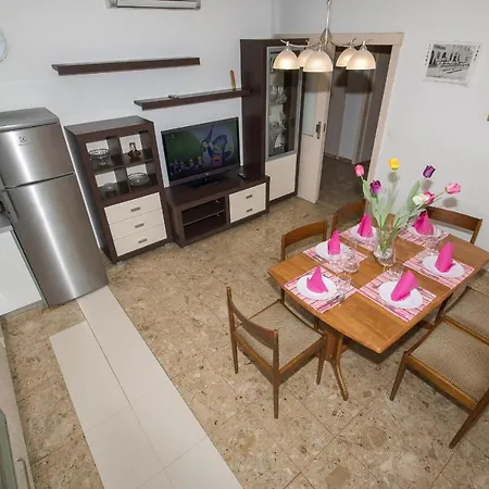 Apartment Marieta Makarska